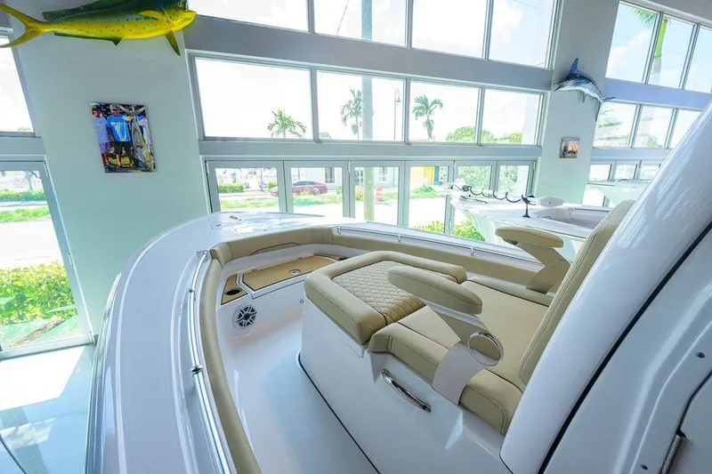 Slide: The Image of Sportsman Masters 247OE Bay Boat 2026 - 9