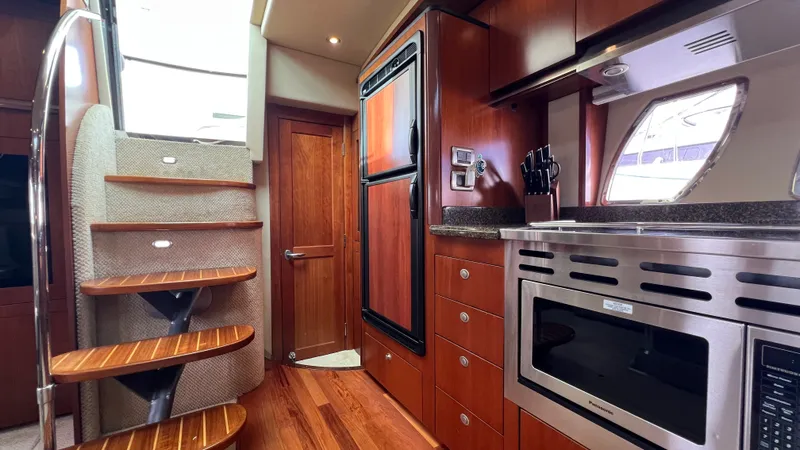 Slide: The Image of Sea Ray 48 Sundancer 2006 - 45