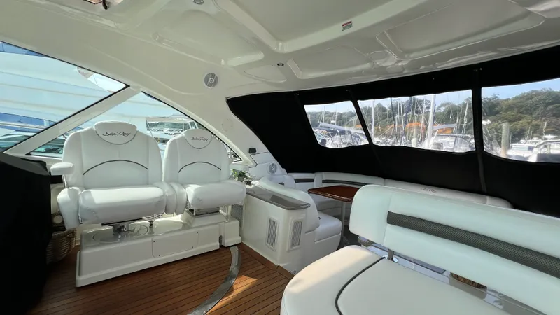 Slide: The Image of Sea Ray 48 Sundancer 2006 - 11