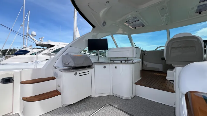 Slide: The Image of Sea Ray 48 Sundancer 2006 - 19