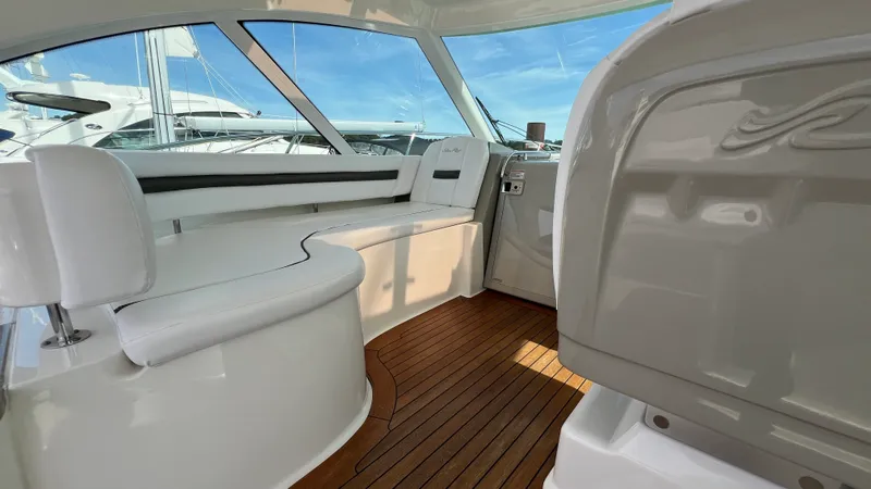 Slide: The Image of Sea Ray 48 Sundancer 2006 - 36
