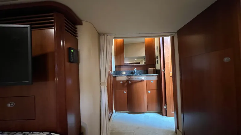 Slide: The Image of Sea Ray 48 Sundancer 2006 - 73