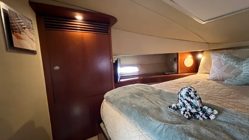 Slide: The Image of Sea Ray 48 Sundancer 2006 - 55
