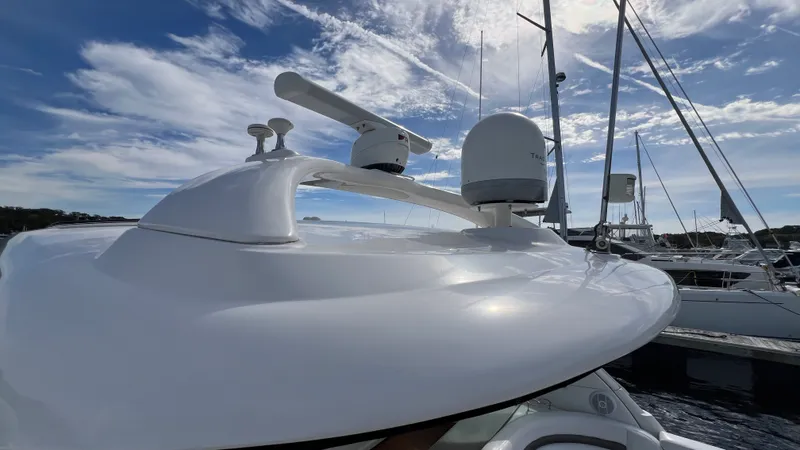 Slide: The Image of Sea Ray 48 Sundancer 2006 - 16