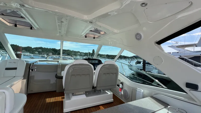 Slide: The Image of Sea Ray 48 Sundancer 2006 - 28