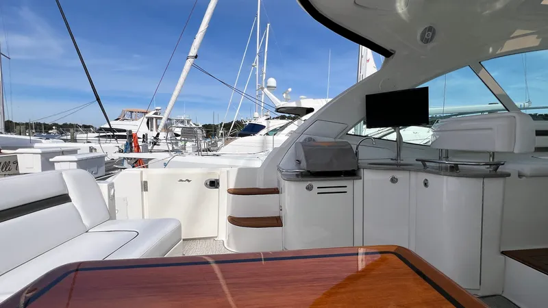 Slide: The Image of Sea Ray 48 Sundancer 2006 - 17