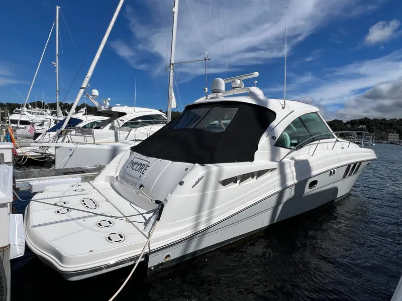 Slide: The Image of Sea Ray 48 Sundancer 2006 - 2