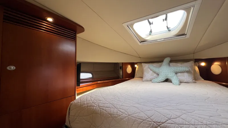 Slide: The Image of Sea Ray 48 Sundancer 2006 - 57