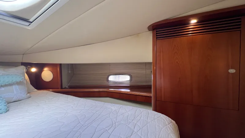 Slide: The Image of Sea Ray 48 Sundancer 2006 - 61