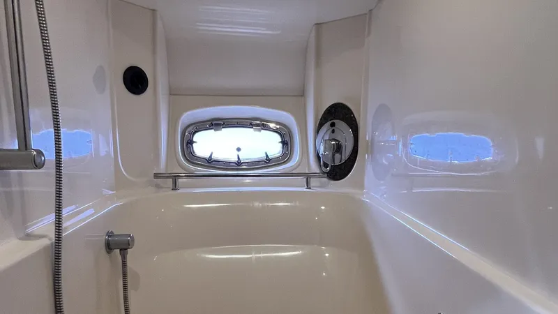 Slide: The Image of Sea Ray 48 Sundancer 2006 - 67