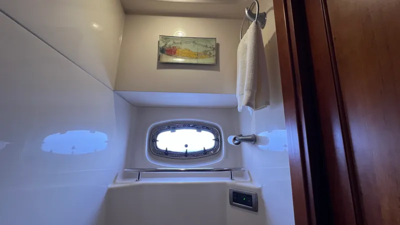 Slide: The Image of Sea Ray 48 Sundancer 2006 - 76