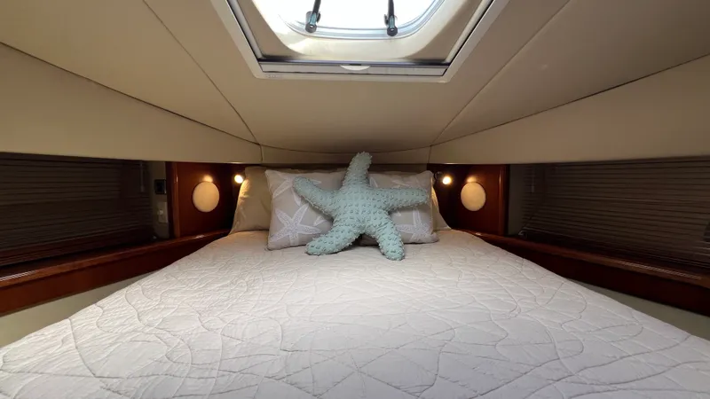Slide: The Image of Sea Ray 48 Sundancer 2006 - 56
