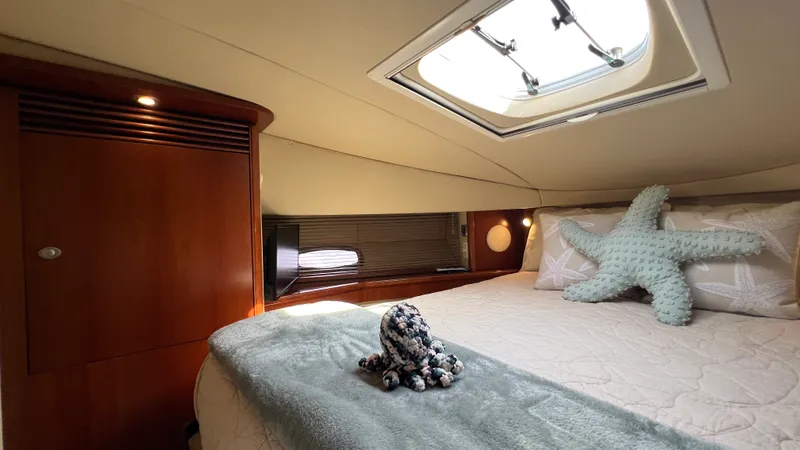Slide: The Image of Sea Ray 48 Sundancer 2006 - 59