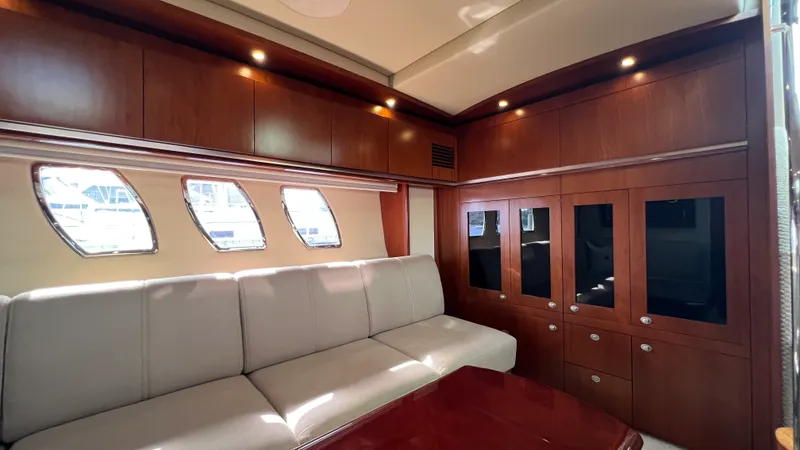 Slide: The Image of Sea Ray 48 Sundancer 2006 - 51