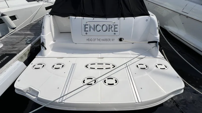 Slide: The Image of Sea Ray 48 Sundancer 2006 - 4