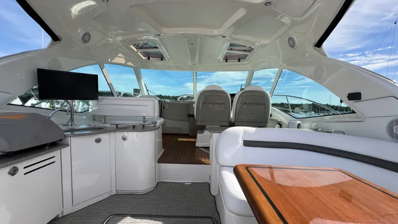 Slide: The Image of Sea Ray 48 Sundancer 2006 - 24