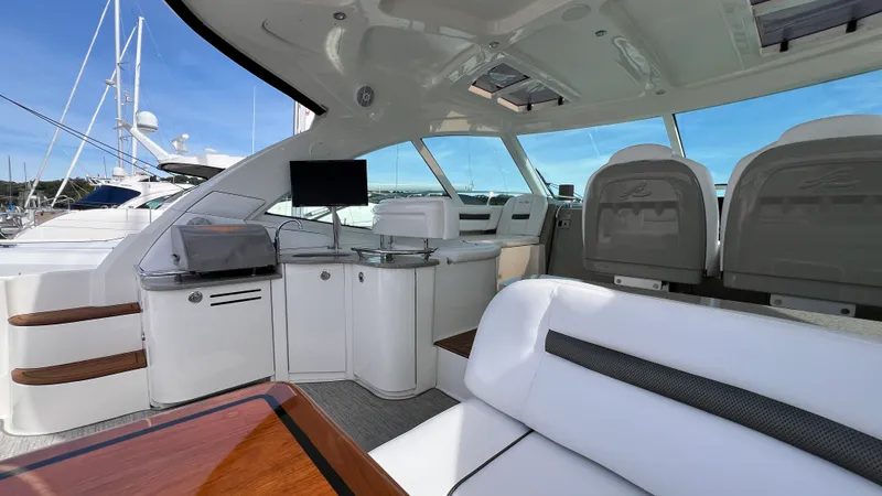 Slide: The Image of Sea Ray 48 Sundancer 2006 - 21
