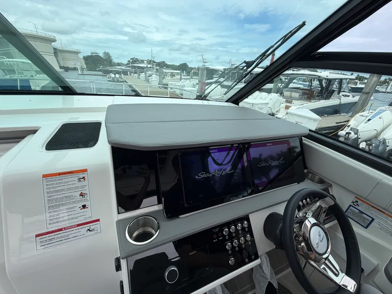 Slide: The Image of Sea Ray Sundancer 320 Outboard 2027 - 25