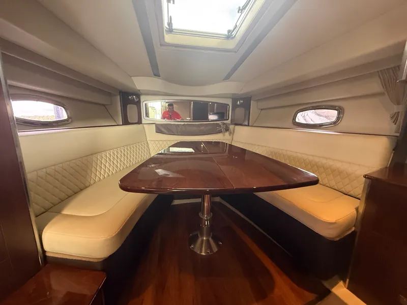 Slide: The Image of Chaparral 330 SIGNATURE 2015 - 25