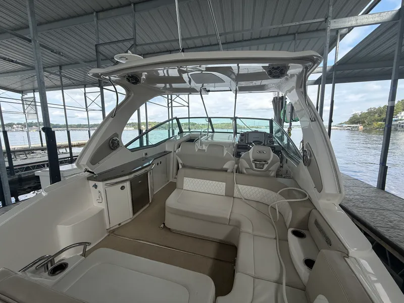 Slide: The Image of Chaparral 330 SIGNATURE 2015 - 13