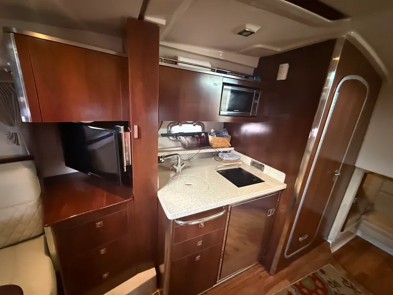 Slide: The Image of Chaparral 330 SIGNATURE 2015 - 26