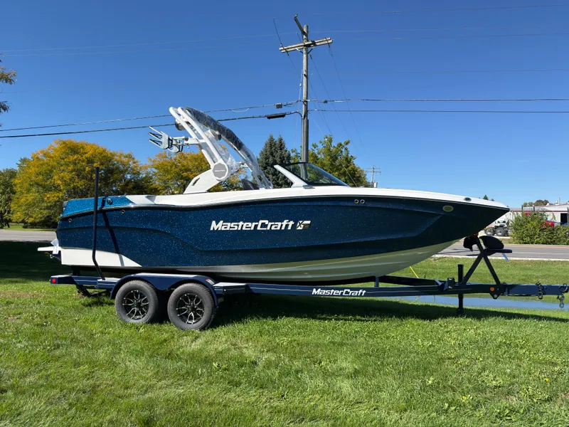 Slide: The Image of Mastercraft XT22 2027 - 1