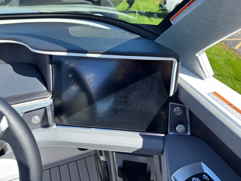 Slide: The Image of Mastercraft XT22 2027 - 2