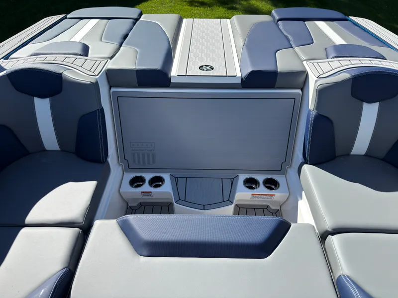 Slide: The Image of Mastercraft XT22 2027 - 58