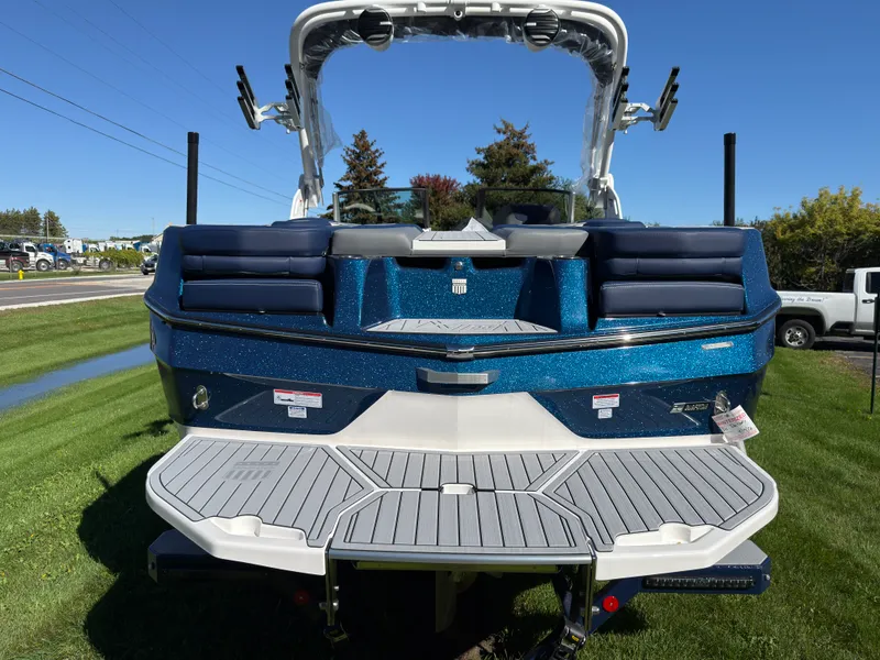 Slide: The Image of Mastercraft XT22 2027 - 11