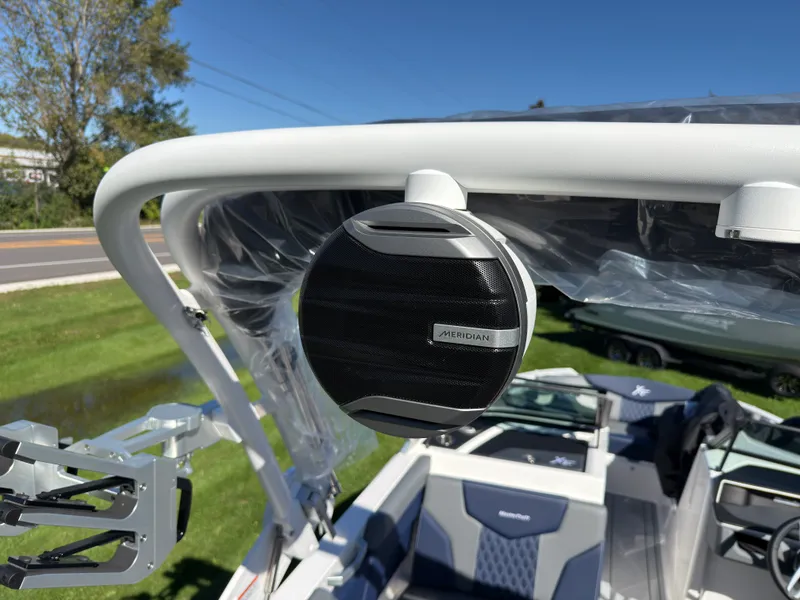 Slide: The Image of Mastercraft XT22 2027 - 43
