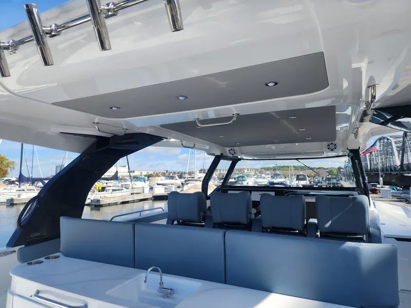 Slide: The Image of Cruisers 45VTR 2027 - 29