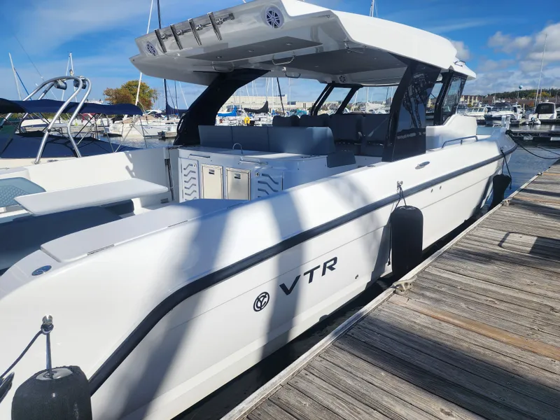 Slide: The Image of Cruisers 45VTR 2027 - 10