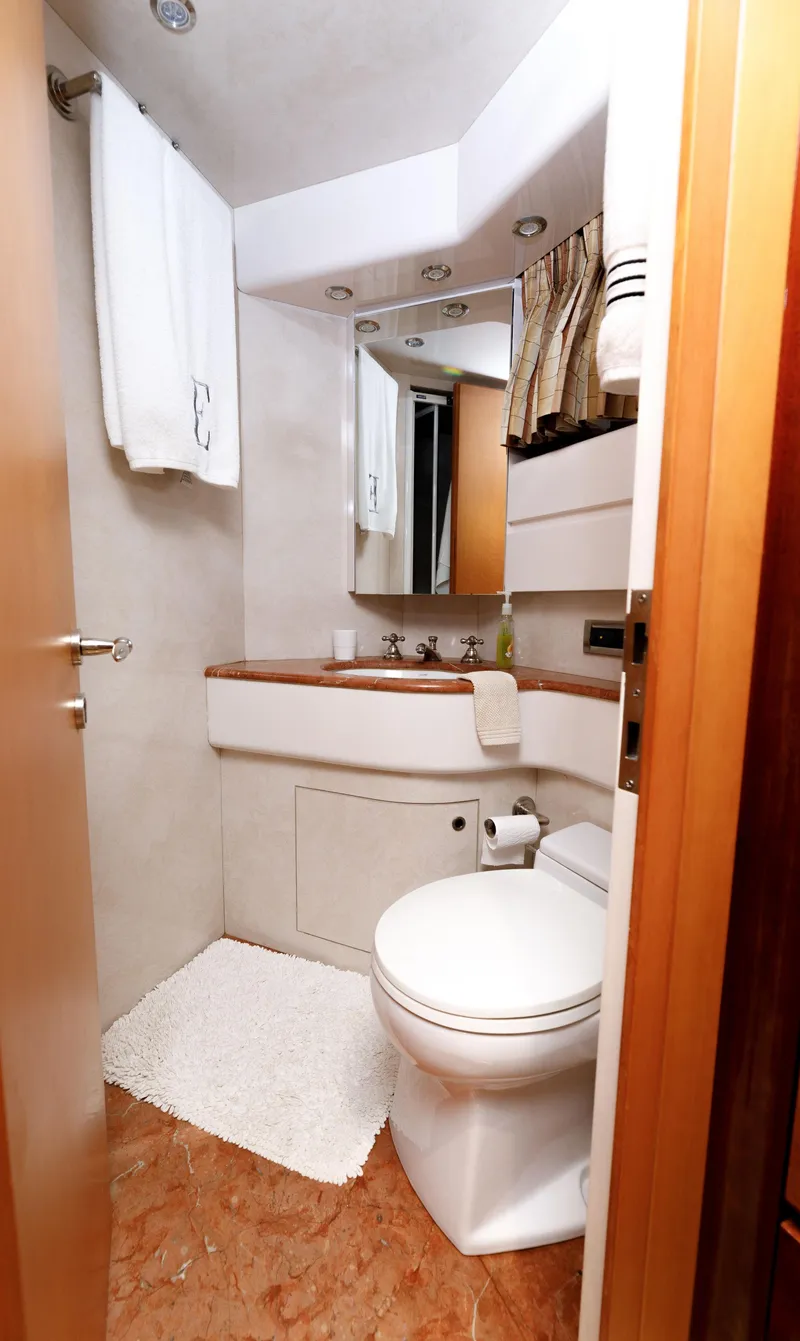 Slide: The Image of Maiora FIPA 70' Flybridge 1997 - 16