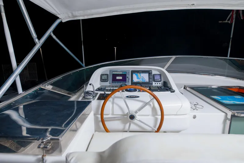 Slide: The Image of Maiora FIPA 70' Flybridge 1997 - 23