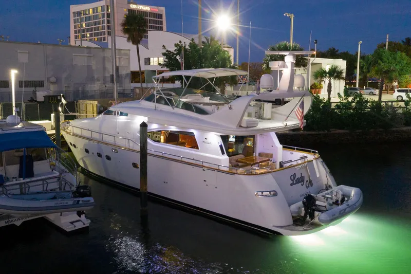 Slide: The Image of Maiora FIPA 70' Flybridge 1997 - 3
