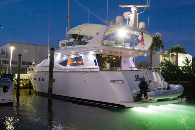 Slide: The Image of Maiora FIPA 70' Flybridge 1997 - 36