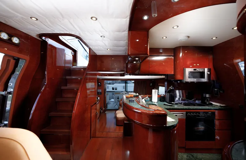 Slide: The Image of Maiora FIPA 70' Flybridge 1997 - 8