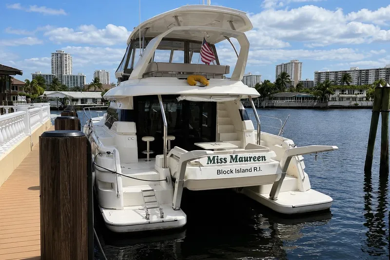 Slide: The Image of Aquila 44 Yacht 2016 - 4