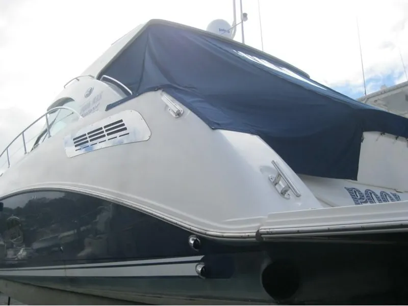 Slide: The Image of Sea Ray Sundancer 540 2011 - 18