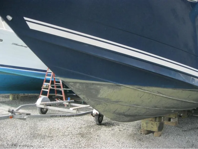 Slide: The Image of Sea Ray Sundancer 540 2011 - 23