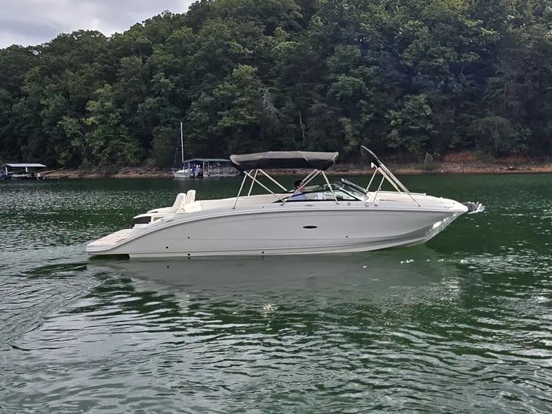 Slide: The Image of Sea Ray SDX 290 2022 - 2
