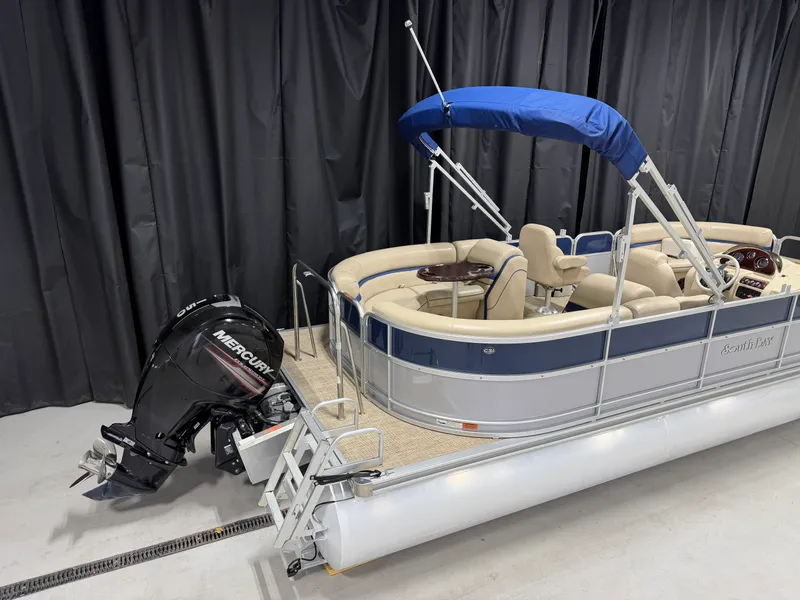 Slide: The Image of South Bay 200 TRITOON 2016 - 4