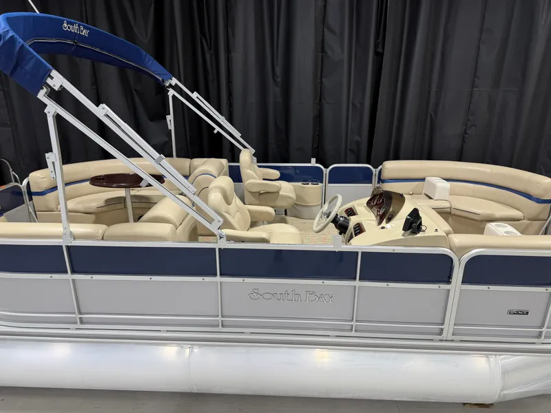 Slide: The Image of South Bay 200 TRITOON 2016 - 5