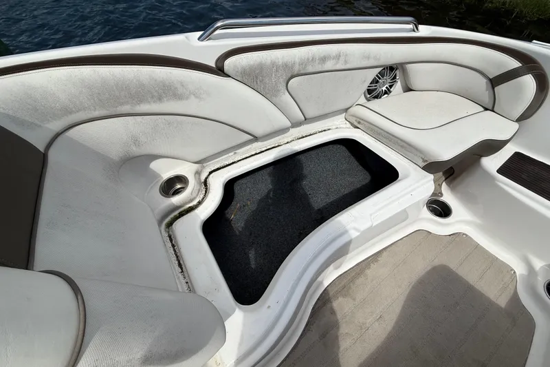 Slide: The Image of Yamaha 242 Limited S 2014 - 29