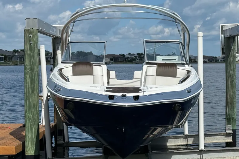 Slide: The Image of Yamaha 242 Limited S 2014 - 1