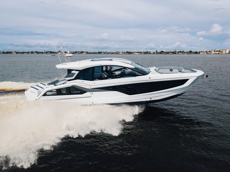 Slide: The Image of Galeon 435 GTO 2025 - 57