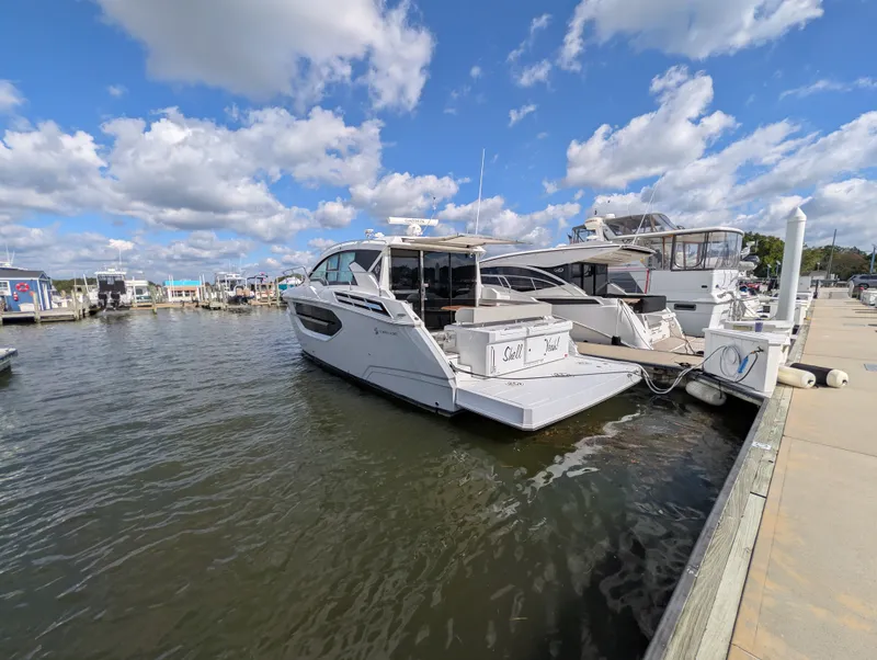 Slide: The Image of Cruisers 42 CANTIUS 2025 - 6
