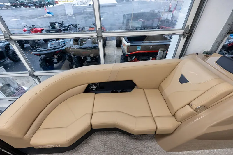 Slide: The Image of Evotti 521CS 2026 - 11