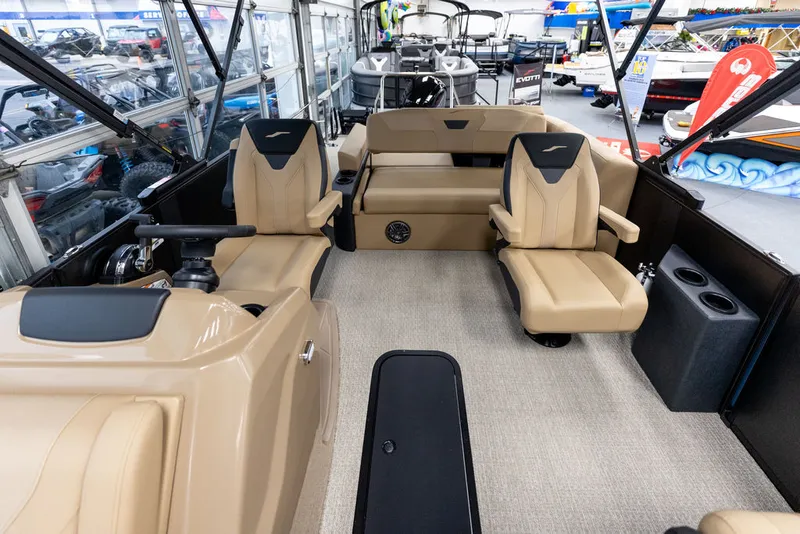 Slide: The Image of Evotti 521CS 2026 - 24