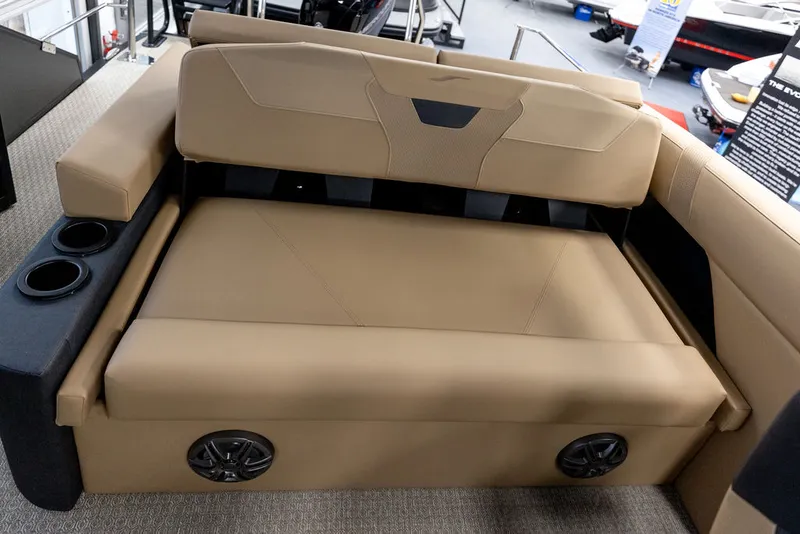 Slide: The Image of Evotti 521CS 2026 - 28